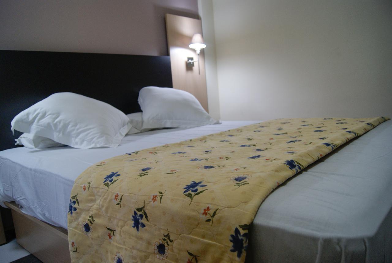 Hotel Le Majestic Annaba Exterior foto