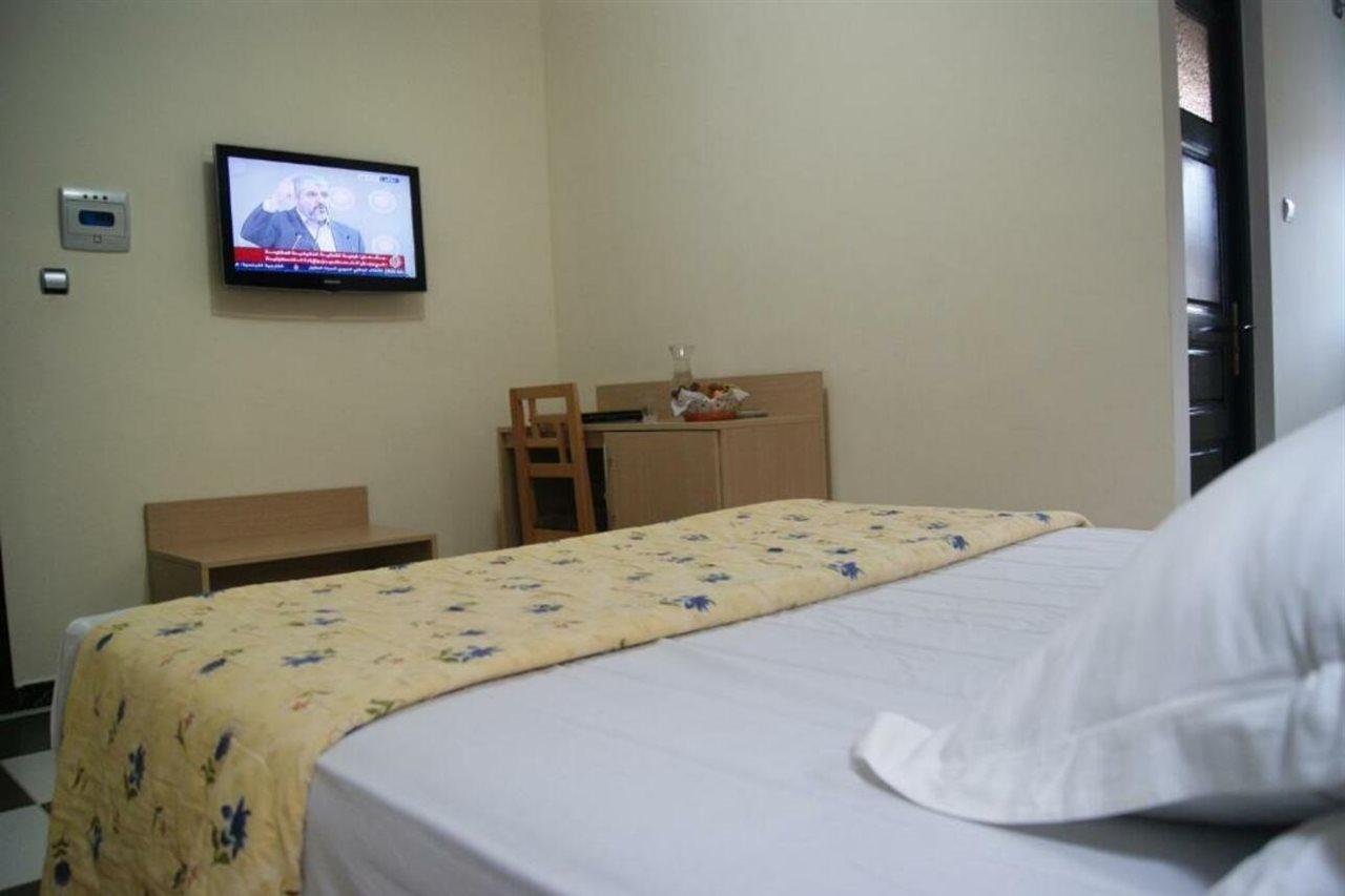 Hotel Le Majestic Annaba Exterior foto