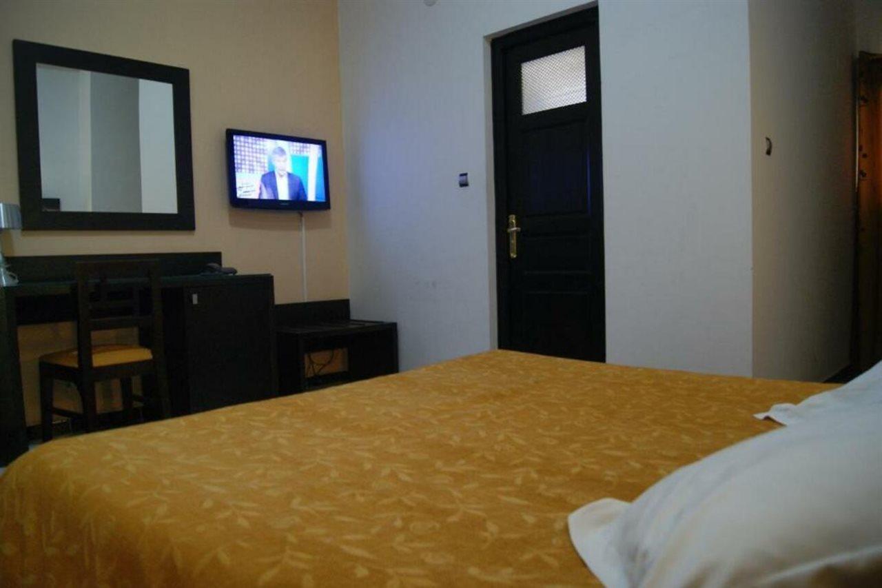 Hotel Le Majestic Annaba Exterior foto